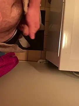 Snapshot of dimitriei chatting on December 2025 10:04:02 PM dimitriei online show from December 2025 10:04:02 PM