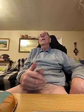 cutaboverest online show from November 2025 05:15:02 PM