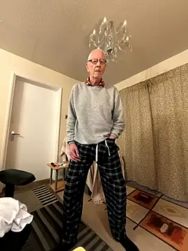 cutaboverest online show from January 2026 04:12:02 PM