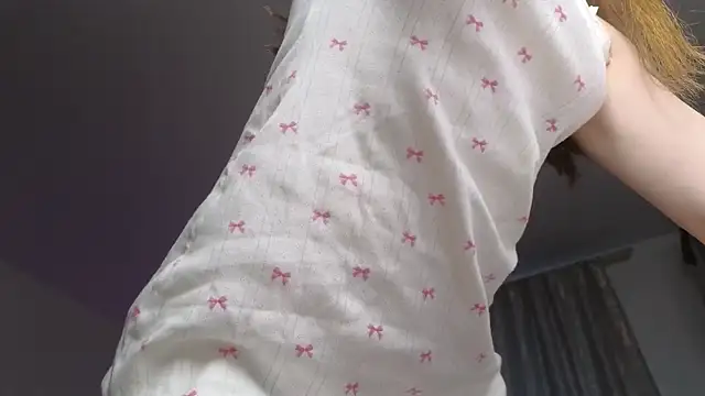  eva queen online show from October 2025 02:57:01 PM