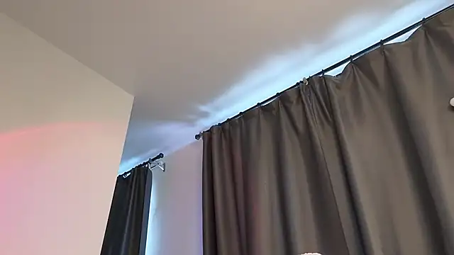  eva queen online show from May 2026 02:02:01 PM
