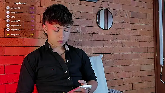 Ares Dickson online show from January 2025 12:17:01 AM