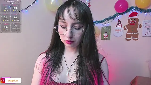 Snapshot of Julieta_cott chatting on January 2026 01:10:02 AM Julieta cott online show from January 2026 01:10:02 AM