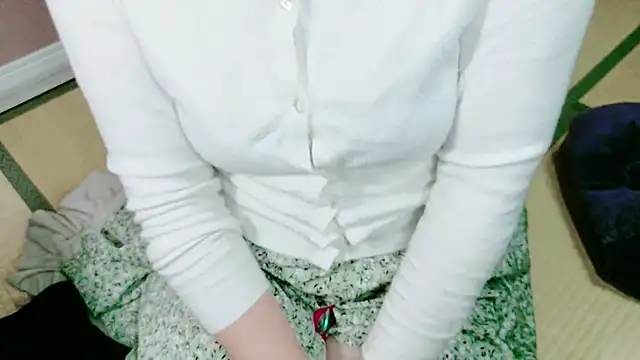 Hina-Happy online show from April 2026 01:42:02 AM