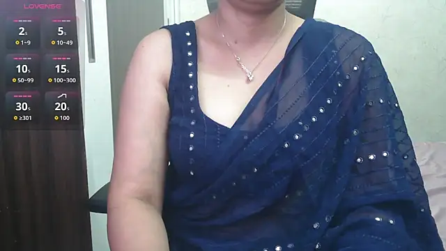 Snapshot of Jass-Karan chatting on June 2026 05:50:01 PM Jass-Karan online show from June 2026 05:50:01 PM