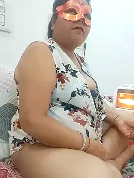 BBW HOT COUPLE online show from January 2025 05:10:02 PM