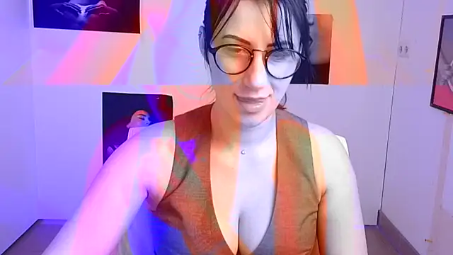 Snapshot of Loren_Moa chatting on January 2025 02:12:02 PM Loren Moa online show from January 2025 02:12:02 PM