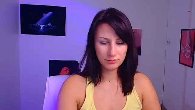 Snapshot of Loren_Moa chatting on January 2025 04:06:01 PM Loren Moa online show from January 2025 04:06:01 PM