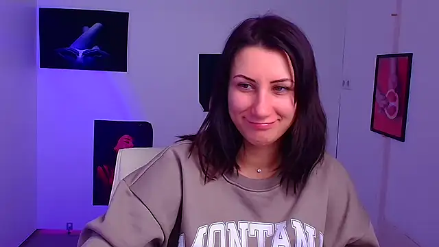 Snapshot of Loren_Moa chatting on January 2025 10:10:01 AM Loren Moa online show from January 2025 10:10:01 AM