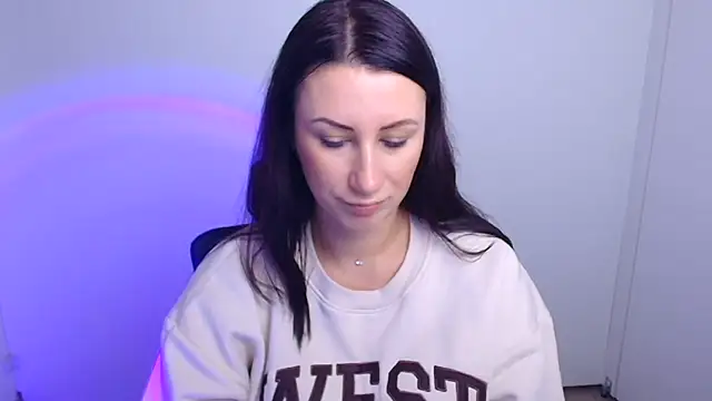 Snapshot of Loren_Moa chatting on October 2025 07:17:02 AM Loren Moa online show from October 2025 07:17:02 AM