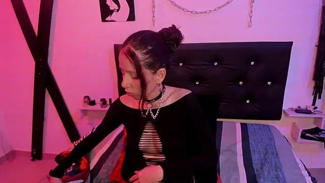 Little Naughtty online show from June 2026 01:57:01 PM