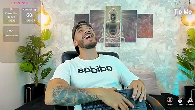 Snapshot of Nate_franco chatting on November 2025 12:32:01 AM Nate franco online show from November 2025 12:32:01 AM