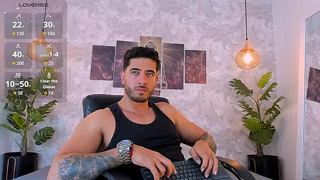 Snapshot of Nate_franco chatting on December 2025 03:34:01 AM Nate franco online show from December 2025 03:34:01 AM