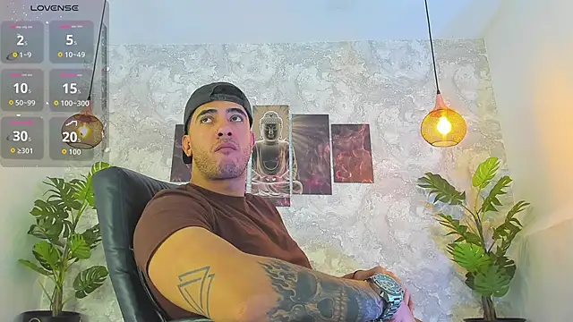 Snapshot of Nate_franco chatting on February 2026 02:43:02 AM Nate franco online show from February 2026 02:43:02 AM