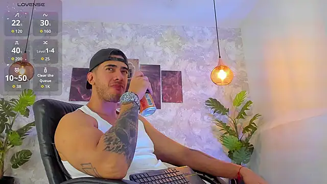 Snapshot of Nate_franco chatting on February 2026 02:27:01 AM Nate franco online show from February 2026 02:27:01 AM