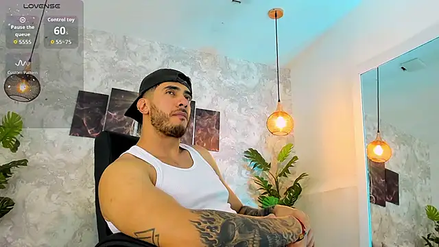 Snapshot of Nate_franco chatting on March 2026 04:07:01 AM Nate franco online show from March 2026 04:07:01 AM