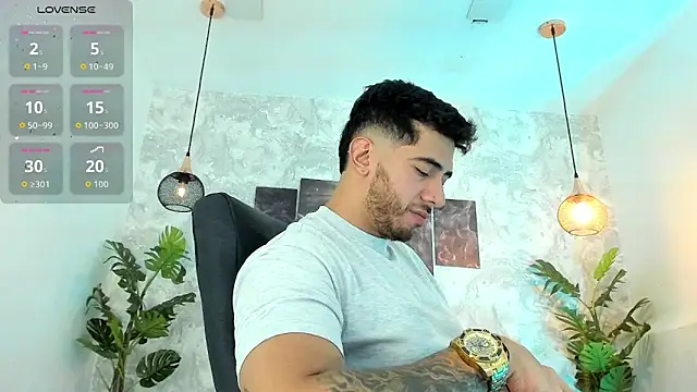 Snapshot of Nate_franco chatting on April 2026 03:15:01 AM Nate franco online show from April 2026 03:15:01 AM