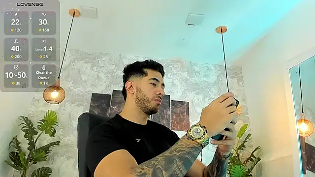 Snapshot of Nate_franco chatting on April 2026 05:19:01 AM Nate franco online show from April 2026 05:19:01 AM