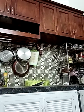    Erin    online show from November 2025 02:54:01 AM