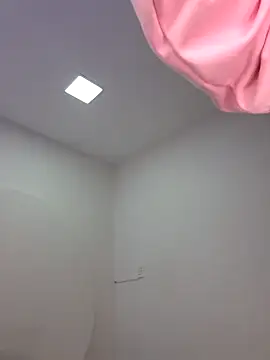 Snapshot of samanthaevanss1 chatting on January 2025 04:27:01 AM samanthaevanss1 online show from January 2025 04:27:01 AM