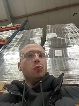brendonsteamy online show from May 2026 06:08:01 AM
