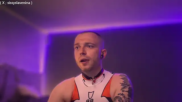 brendonsteamy online show from May 2026 12:06:01 AM