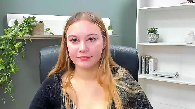 kitty valeria online show from January 2025 07:49:02 AM