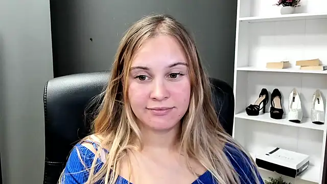 kitty valeria online show from July 2026 02:20:01 PM