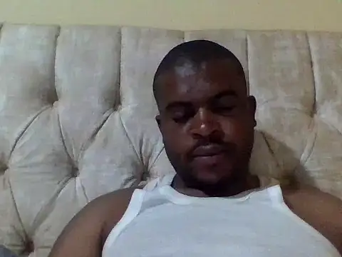 Snapshot of lui_cuuty chatting on November 2025 12:21:01 AM lui cuuty online show from November 2025 12:21:01 AM