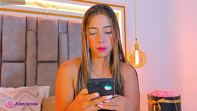 Snapshot of elianabrown chatting on January 2026 08:56:01 PM elianabrown online show from January 2026 08:56:01 PM