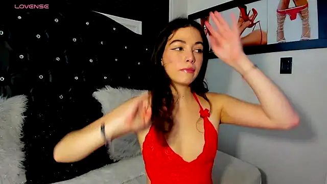 diana queen  online show from January 2025 08:59:01 PM