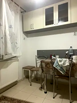 yzabell18 online show from December 2025 05:40:02 PM