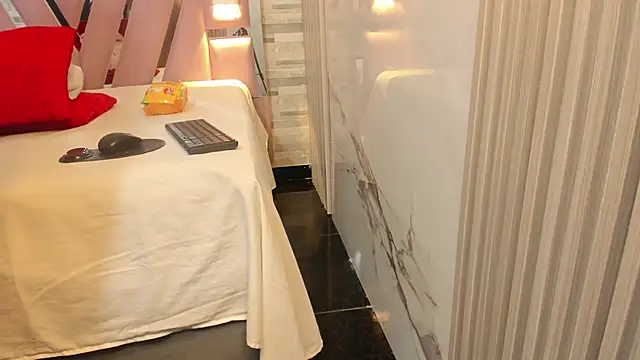 Snapshot of ebony_priincess chatting on January 2026 01:33:02 AM ebony priincess online show from January 2026 01:33:02 AM