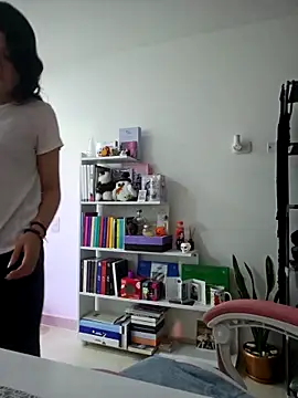 azumiichan online show from March 2025 04:06:02 AM