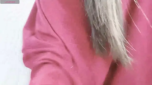 tanhxiu online show from December 2024 08:03:02 PM