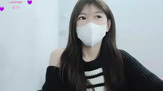 tanhxiu online show from December 2024 04:35:02 PM