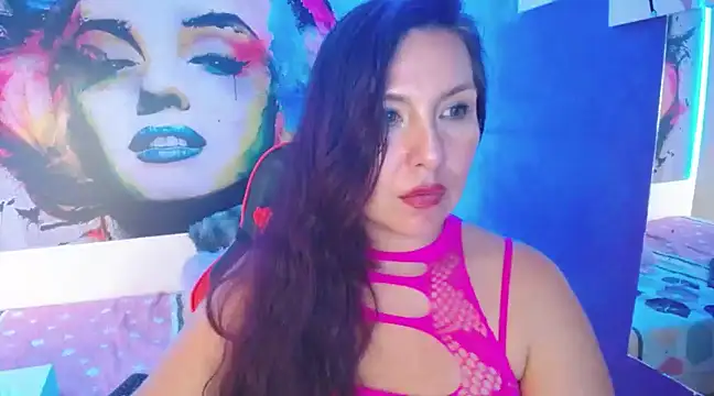 evelyn mature19 online show from March 2025 01:20:02 AM