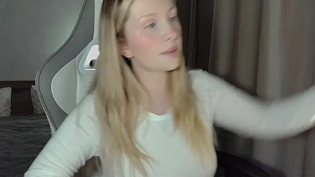 x ivy x online show from February 2026 05:20:02 PM