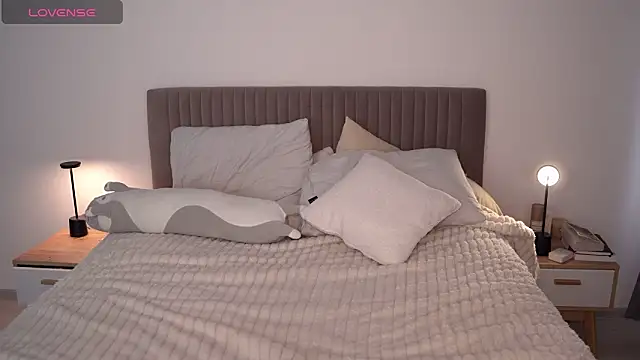 arielbell  online show from January 2025 08:18:02 AM