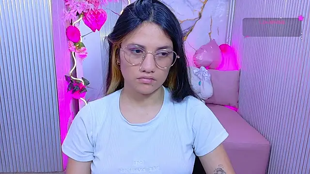 Chiara tay online show from July 2026 07:12:02 PM