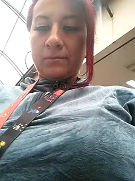 Snapshot of noa__01 chatting on March 2025 01:19:02 PM noa 01 online show from March 2025 01:19:02 PM