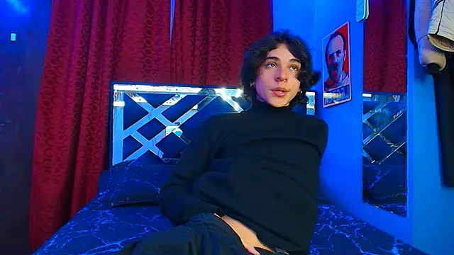 Luke Howland online show from February 2025 09:13:02 PM