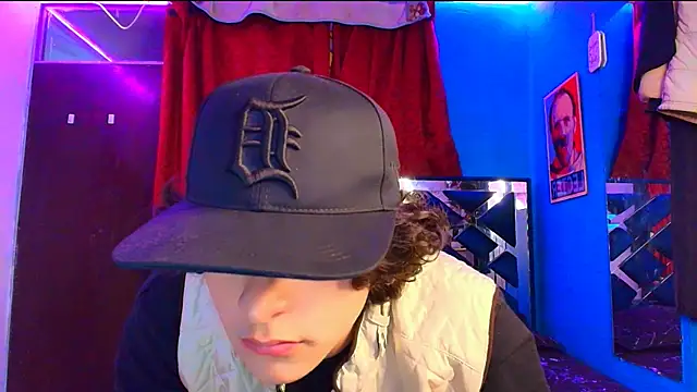 Luke Howland online show from March 2025 04:45:02 AM