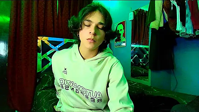 Luke Howland online show from March 2025 09:21:02 PM