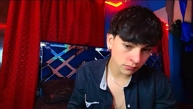 Luke Howland online show from October 2025 11:23:01 PM