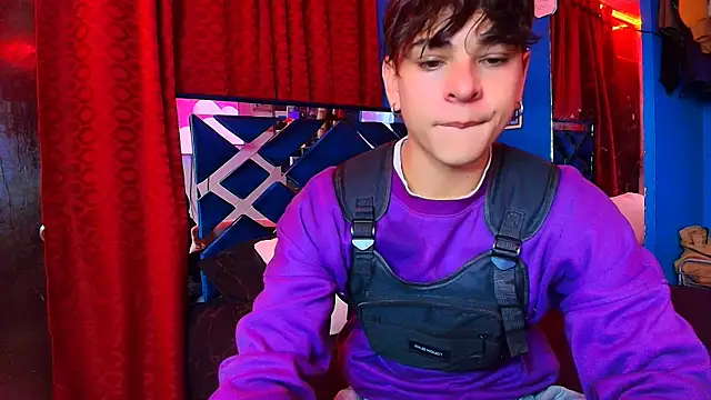 Luke Howland online show from May 2026 12:17:01 AM