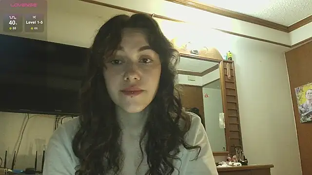 Snapshot of sadetuiningaa chatting on March 2025 12:48:02 AM sadetuiningaa online show from March 2025 12:48:02 AM