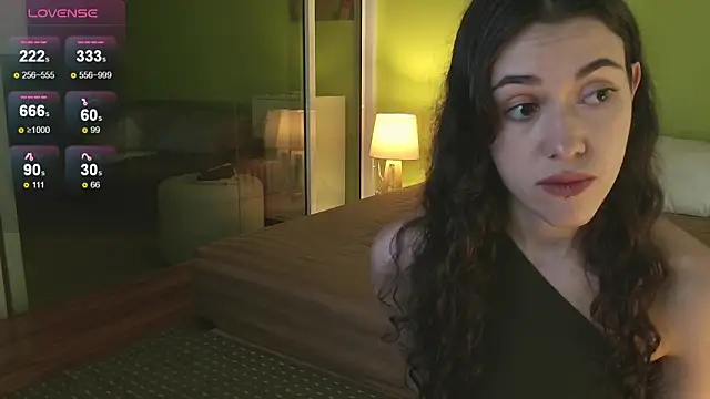 Snapshot of sadetuiningaa chatting on September 2025 01:07:02 AM sadetuiningaa online show from September 2025 01:07:02 AM