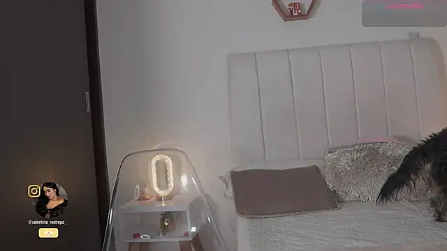 Madison evans1 online show from February 2026 06:21:01 AM