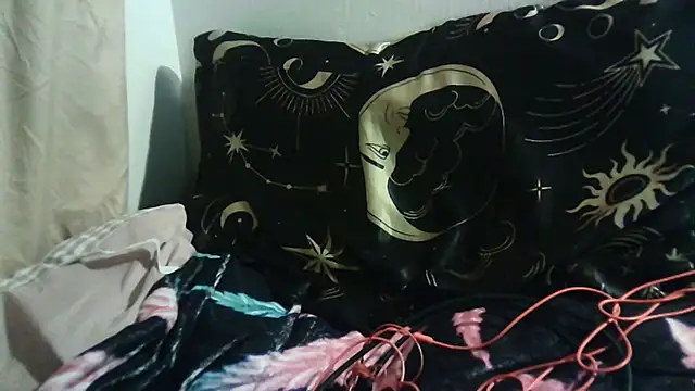 Snapshot of --D-a-D-D-y- chatting on December 2024 10:12:02 AM --D-a-D-D-y- online show from December 2024 10:12:02 AM